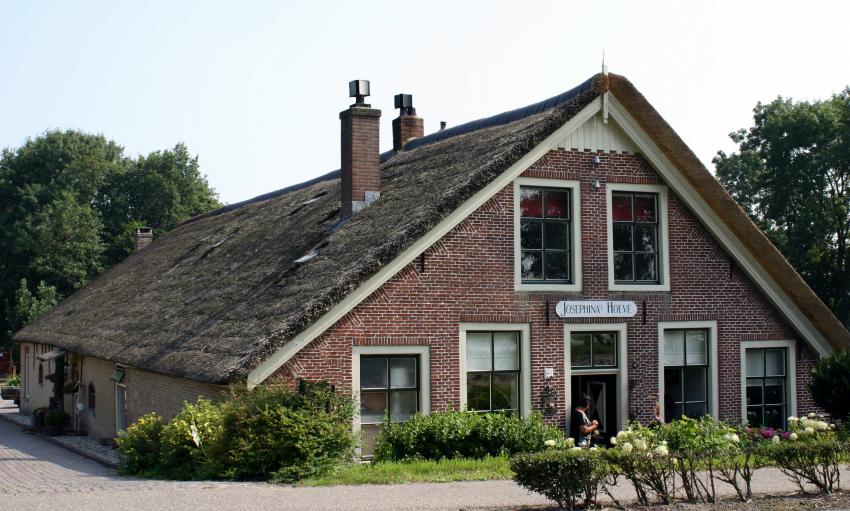 "De Josephina's hoeve", boerderij anno 1981 in het Zuid Hollandse Haastrecht...